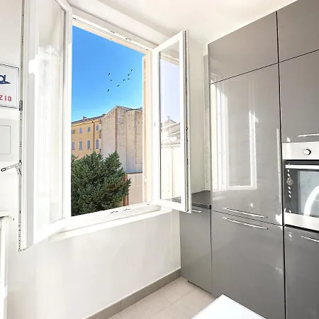 Luxury Next To The Francescana Apartamento Módena